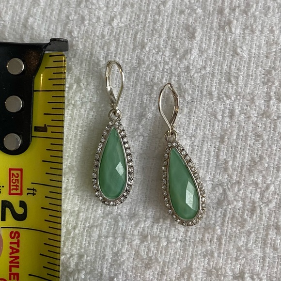Jewelry - ❗️Silver and Mint Earrings